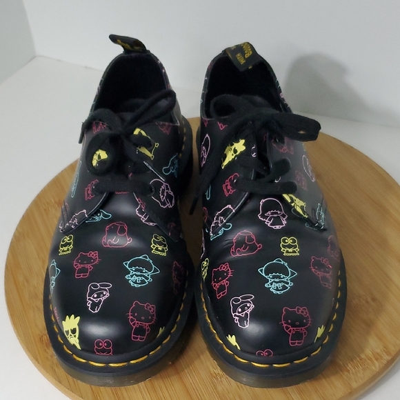 Dr. Martens x Hello Kitty Low Top Loafers 1461 HK+F Women's Size 10 - Picture 4 of 13